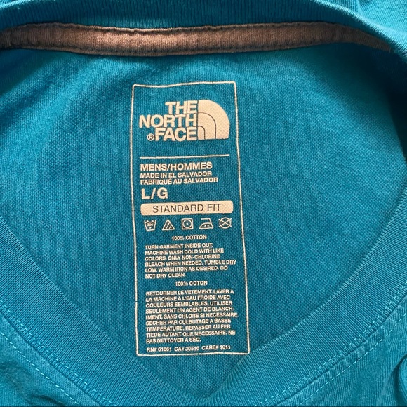 Men’s North Face T-Shirt - Picture 4 of 4
